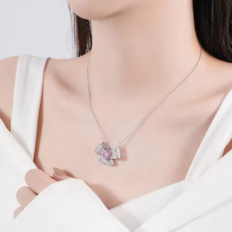 The Bowknot Necklace