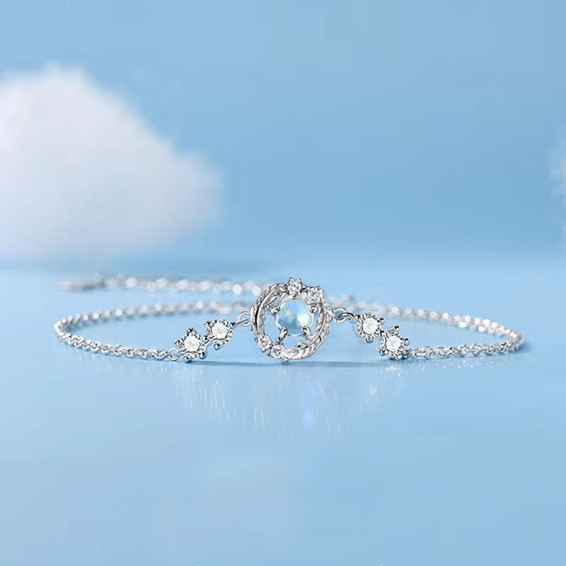 The Feather Bracelet