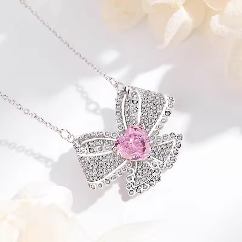 The Bowknot Necklace
