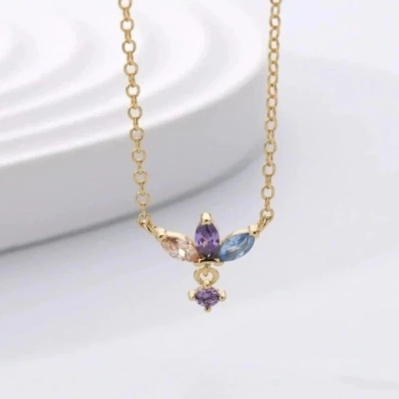The Crown Necklace - Crown Olive